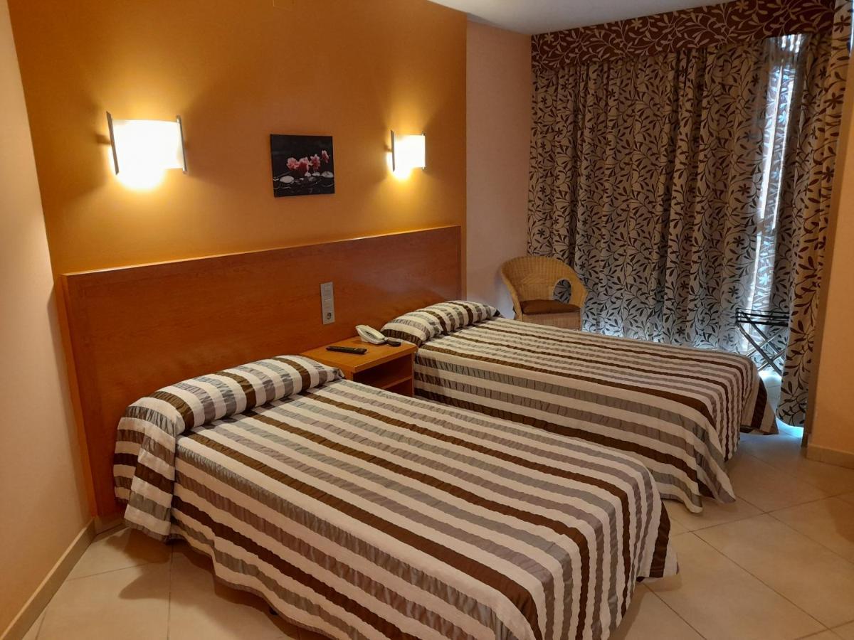 Hotel Avenida El Morell Ngoại thất bức ảnh